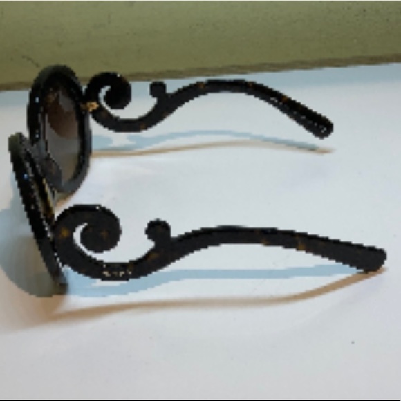 Authentic Prada Sunglasses! - Picture 2 of 6